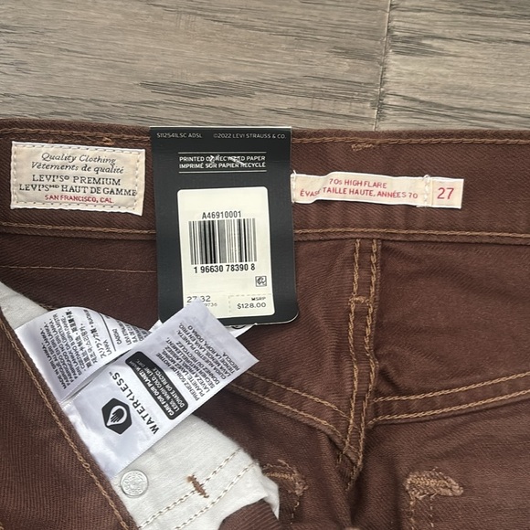 Levi’s | 70'S Movin’ on high rise flare jeans in brown size 27W32L - Picture 11 of 16